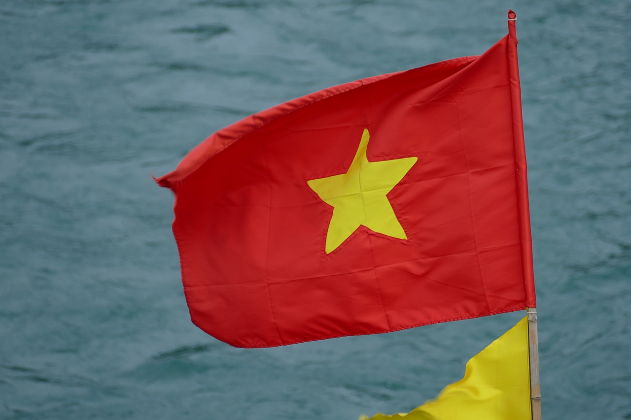 全力推进股票投资试点，中国资产估值处相对低位！中国太保股东大会直击