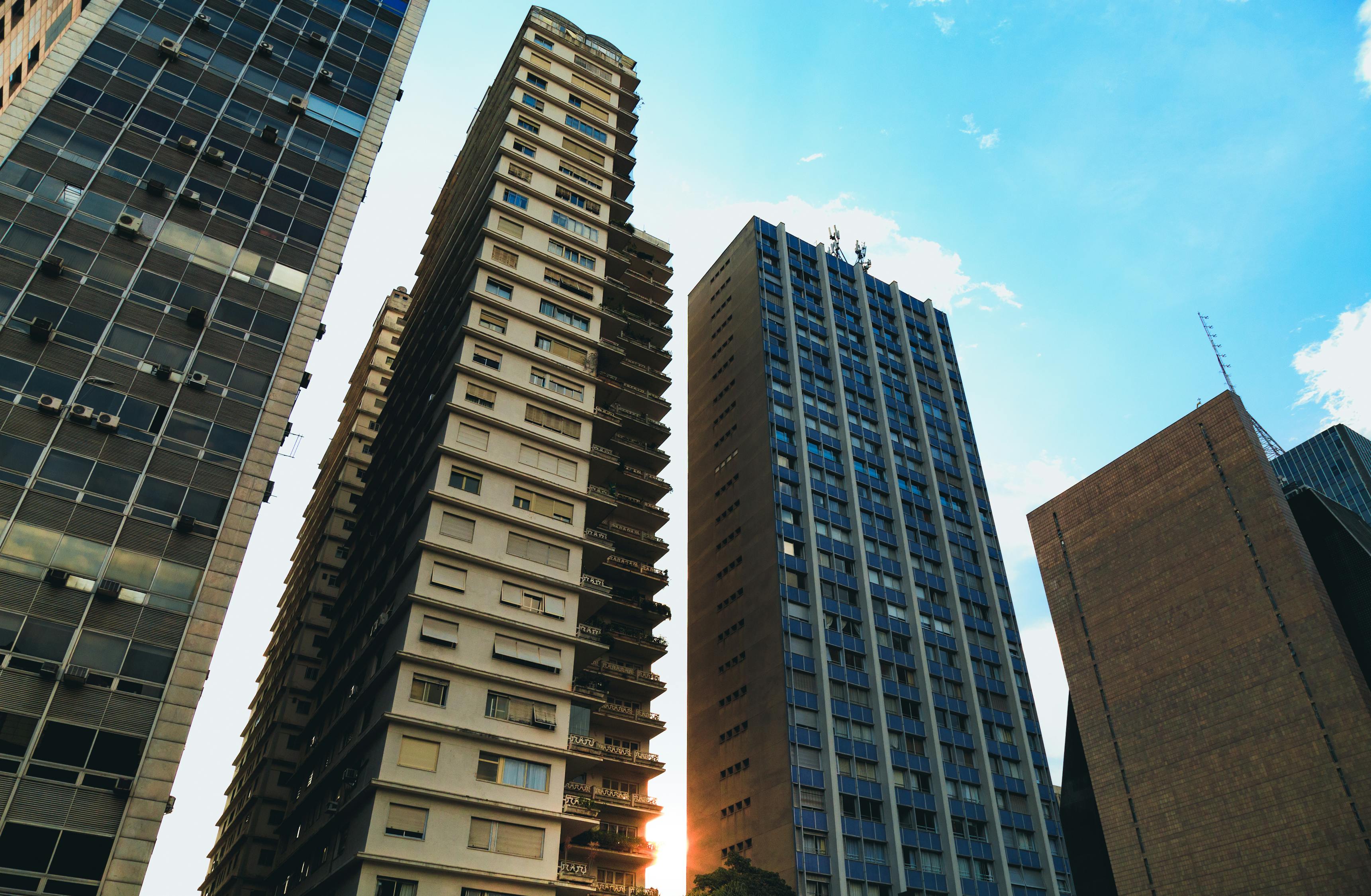 精技集团根据购股权计划授出合共912万份购股权